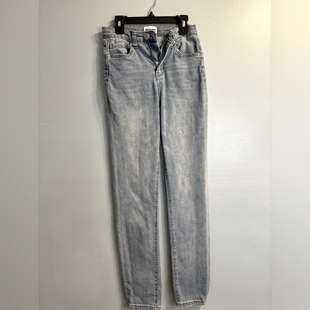 Abound denim jeans Straight Leg